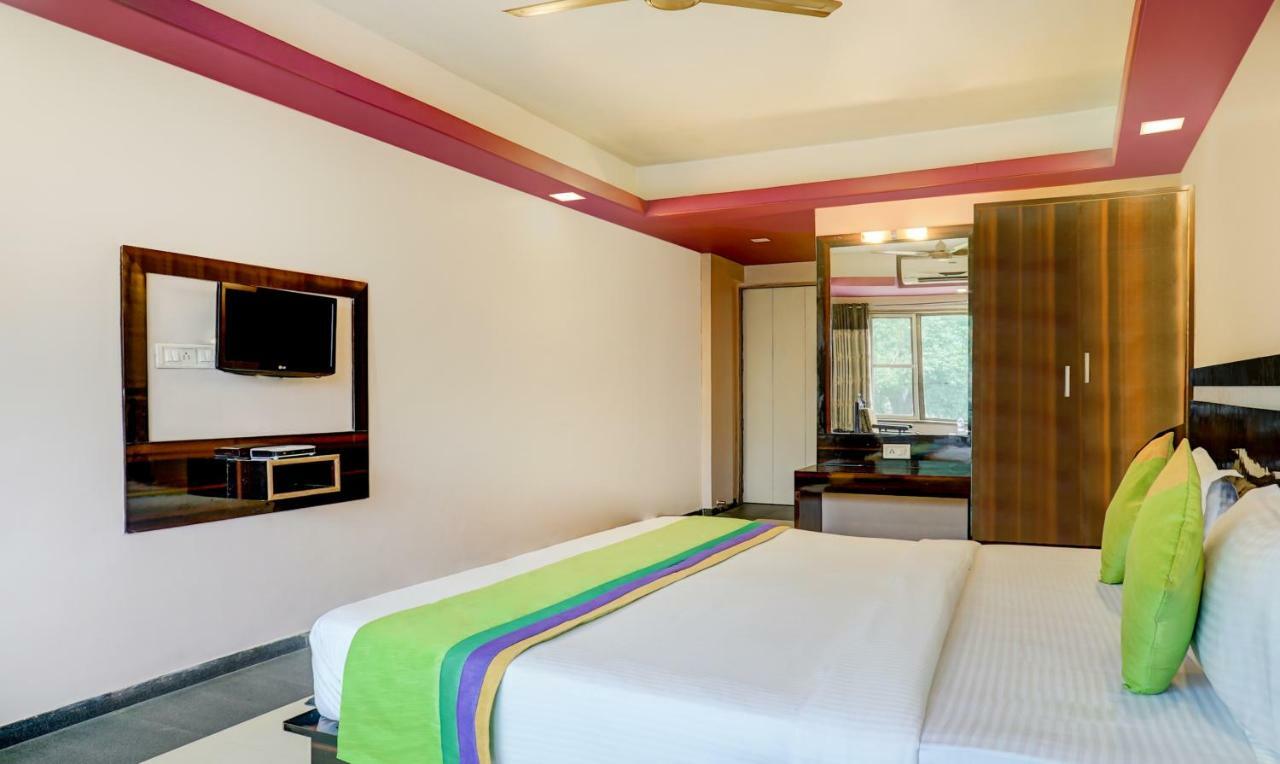 Mountview Resort & Spa 罗纳瓦拉 外观 照片