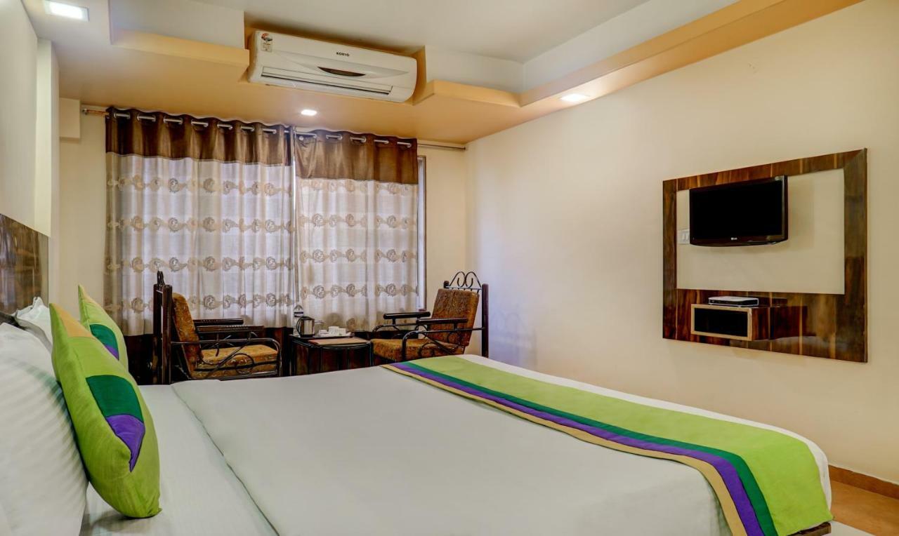 Mountview Resort & Spa 罗纳瓦拉 外观 照片