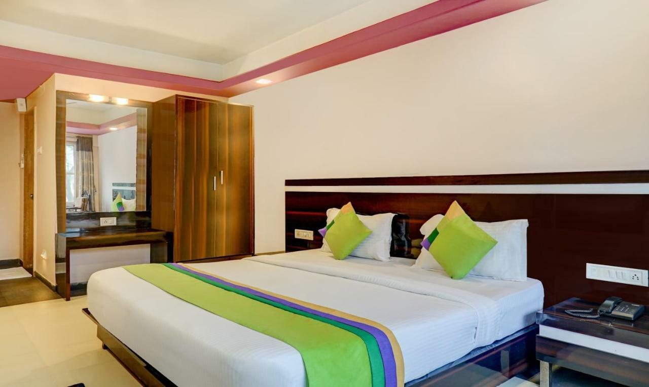 Mountview Resort & Spa 罗纳瓦拉 外观 照片