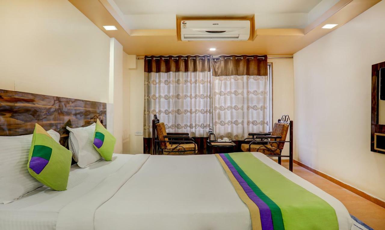 Mountview Resort & Spa 罗纳瓦拉 外观 照片