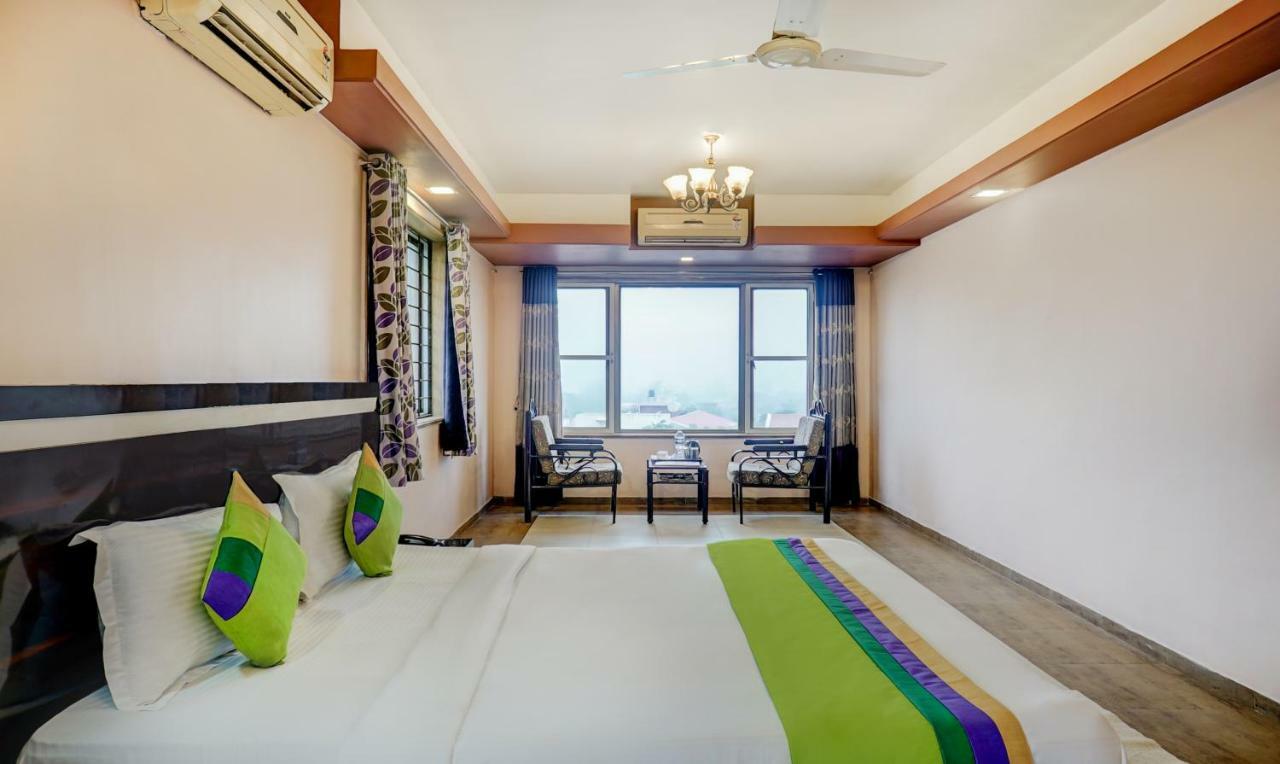 Mountview Resort & Spa 罗纳瓦拉 外观 照片
